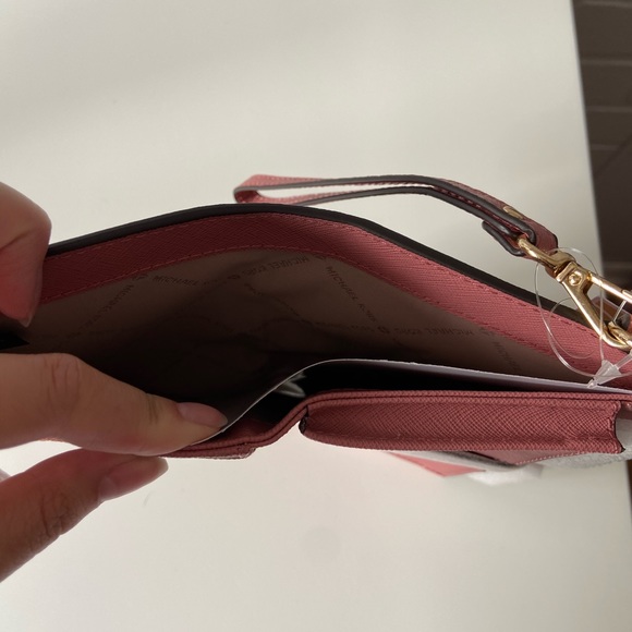 *sold Michael Kors Wallet (rose) - Picture 5 of 5
